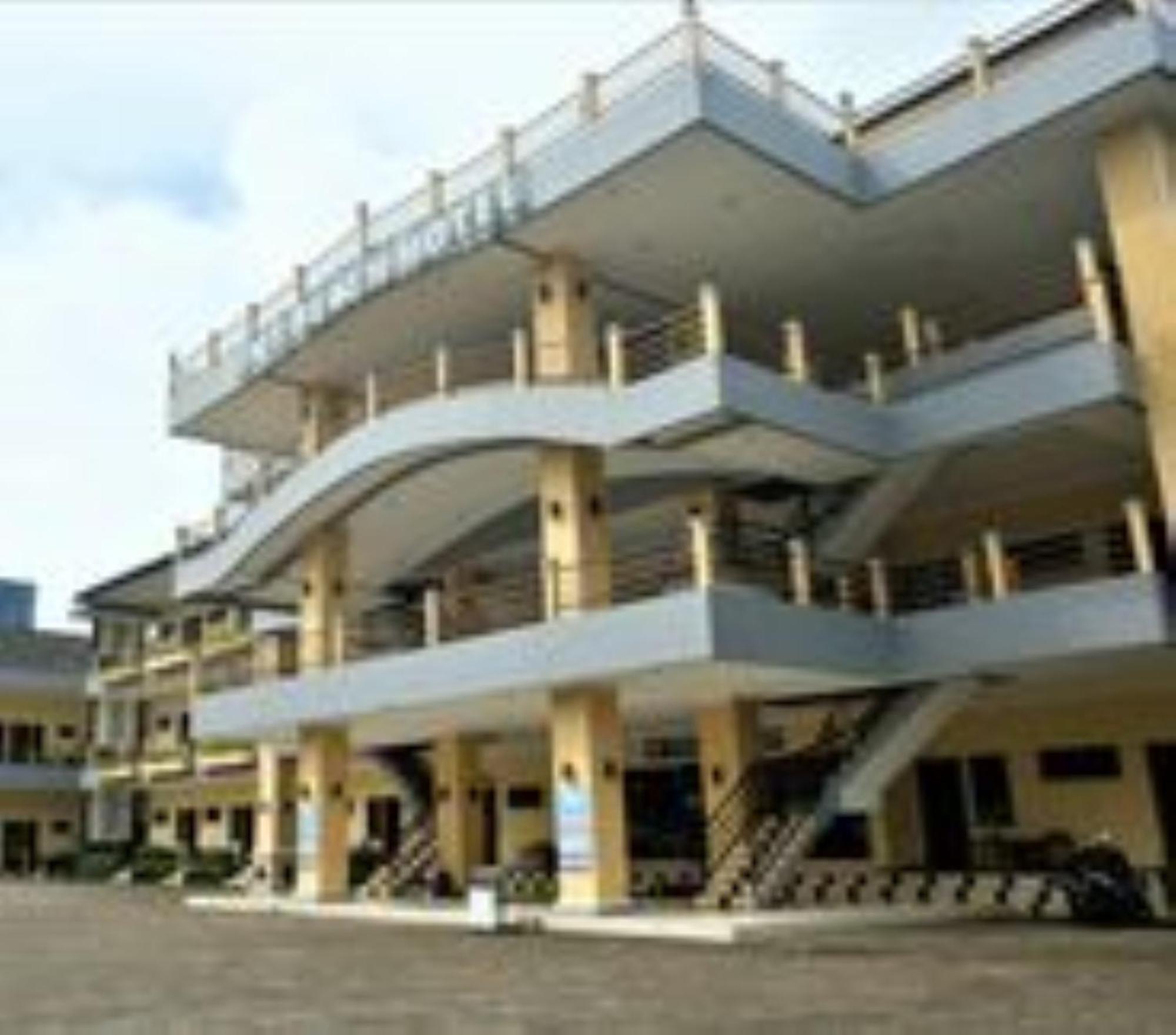 Uni Beach Hotel Pangandaran Dış mekan fotoğraf